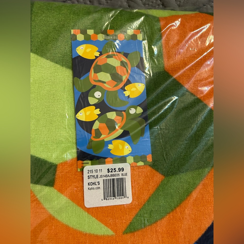 Turtle and Fish Kid’s Beach Towel NWT